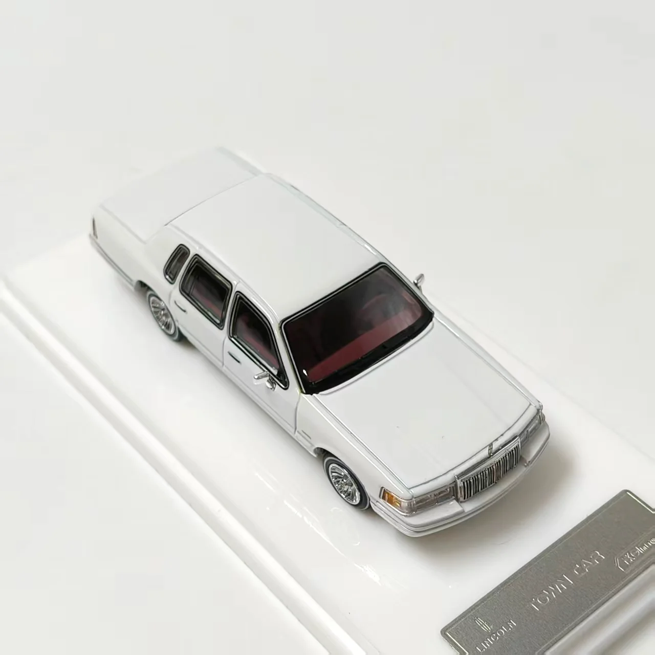 Vintage White Sedan Diecast Model 1:64 Scale 4 Vintage White Sedan Diecast Model 1:64 Scale - Image 4