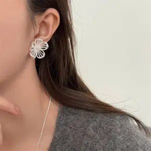 S4e930569812544eabd3298696934a5c2M