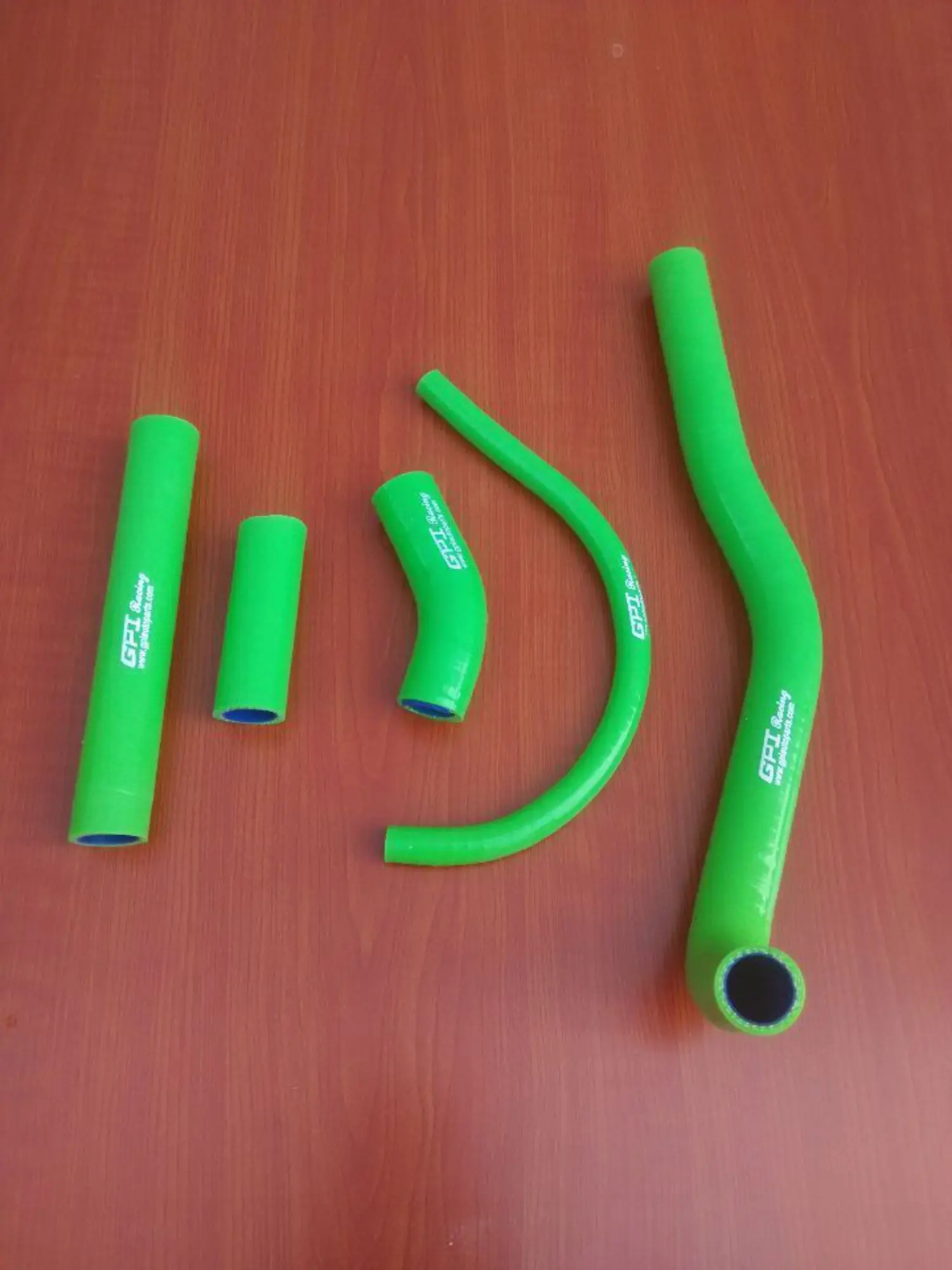 Vibrant Green Silicone Radiator Hoses for Kawasaki KX500 3 Vibrant Green Silicone Radiator Hoses for Kawasaki KX500 - Image 3