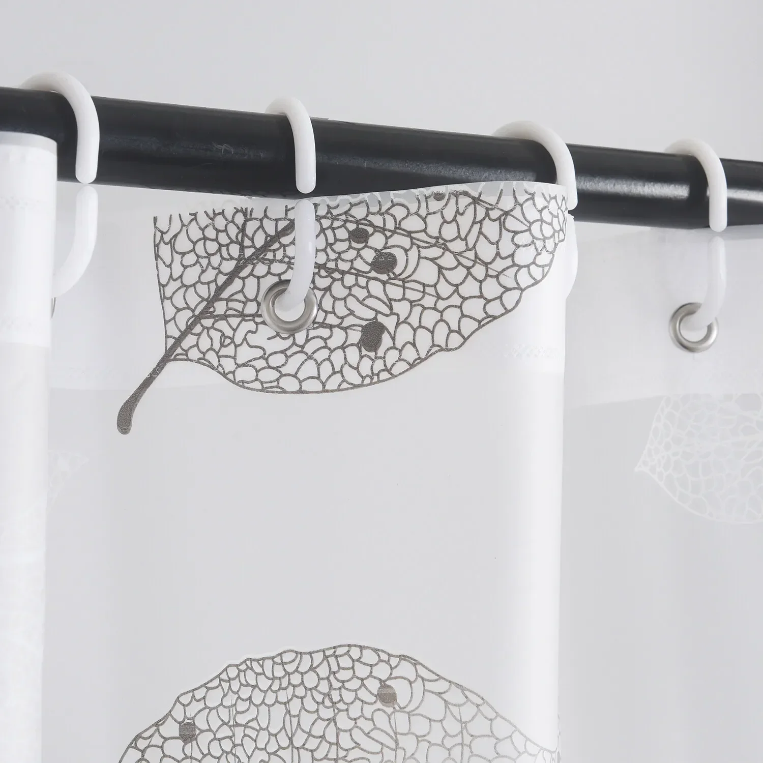 Modern Leaf Pattern Shower Curtain 71x71" 4 Modern Leaf Pattern Shower Curtain 71x71" - Image 4