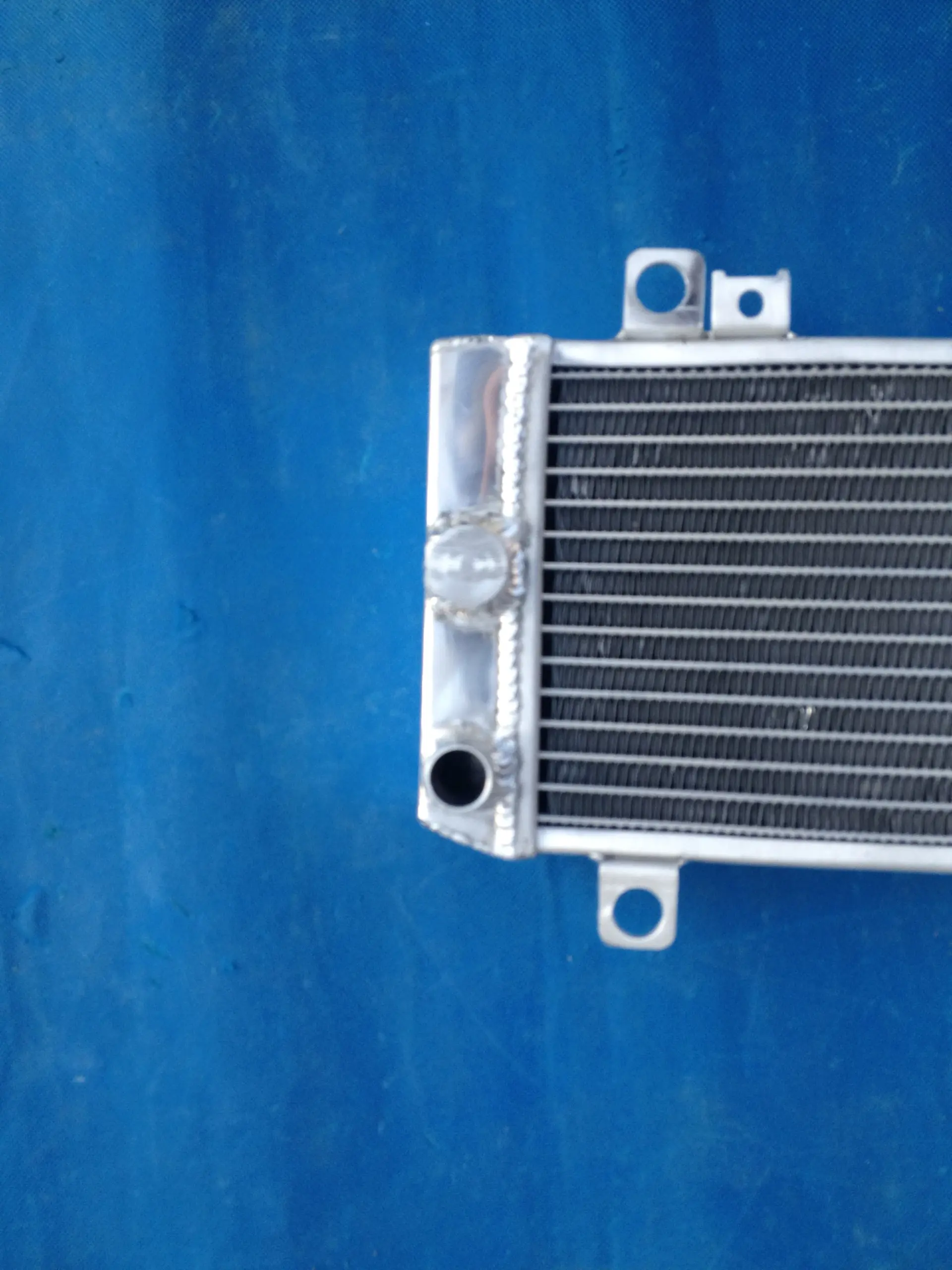 High-Performance Aluminum Radiator for Ninja 250R 3 High-Performance Aluminum Radiator for Ninja 250R - Image 3