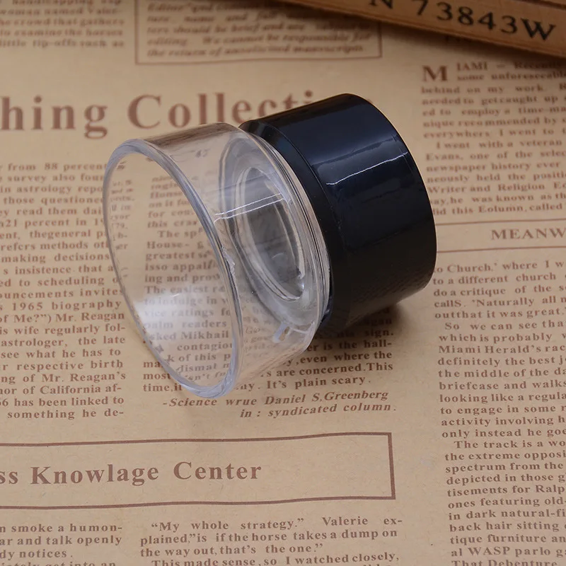 10X Compact Pocket Magnifier with Acrylic Lens 4 10X Compact Pocket Magnifier with Acrylic Lens - Image 4