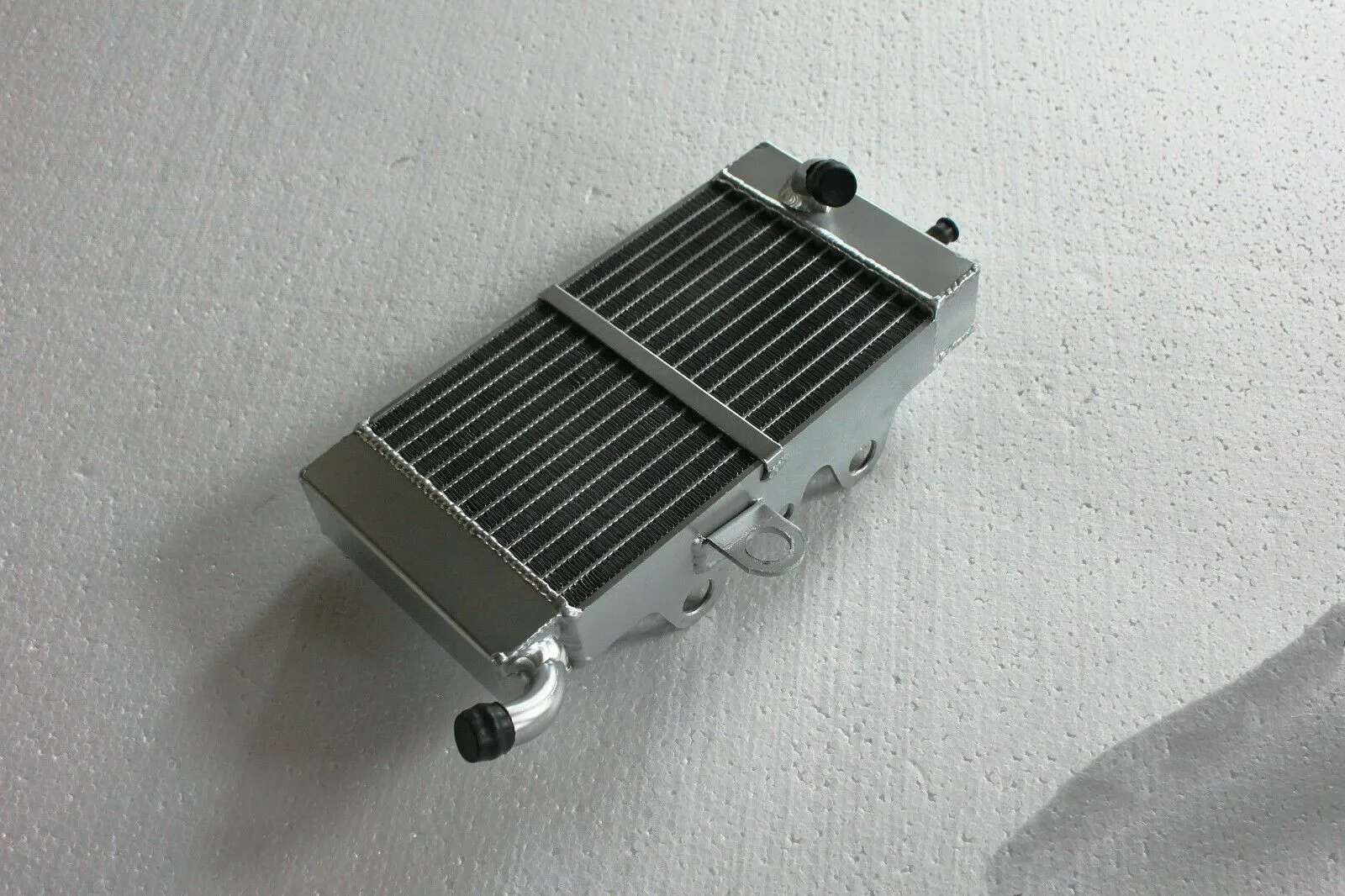 Heavy-Duty Aluminum Radiator Set for Honda XRV750 4 Heavy-Duty Aluminum Radiator Set for Honda XRV750 - Image 4