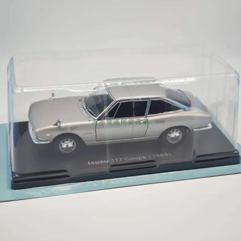 1968 ISUZU 117 Coupe Diecast Model 2 1968 ISUZU 117 Coupe Diecast Model - Image 2