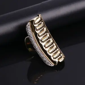 S5f0679999f5f4f7da81cd8d50c6f546bO