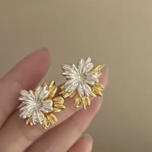 S5fb3c70d7be7435a8a7bb116d2e4e0aav