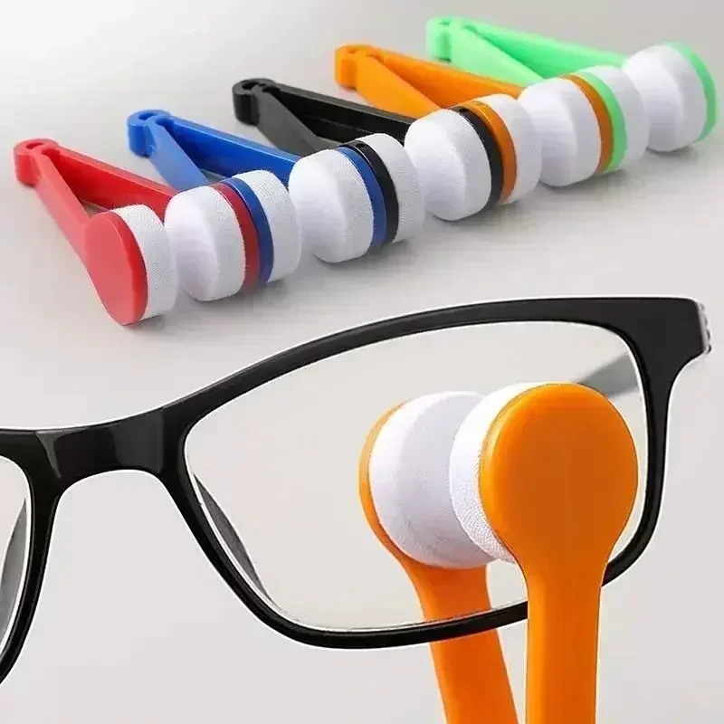 Vibrant Glasses Cleaning Tool with Microfiber Head 3 Vibrant Glasses Cleaning Tool with Microfiber Head - Image 3
