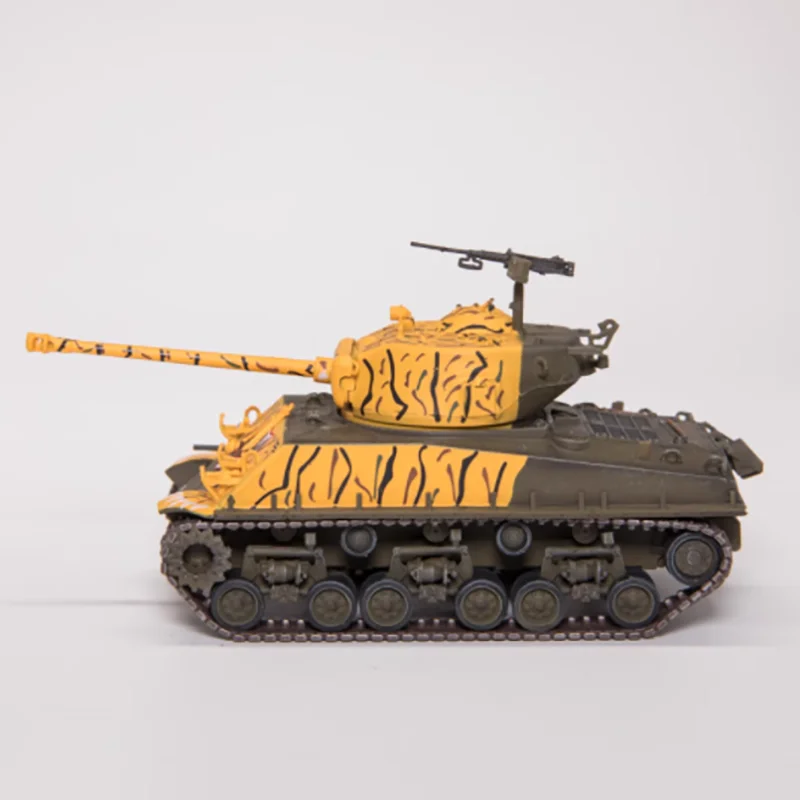 1951 American M4A3E8 Tiger Tank Model 2 1951 American M4A3E8 Tiger Tank Model - Image 2