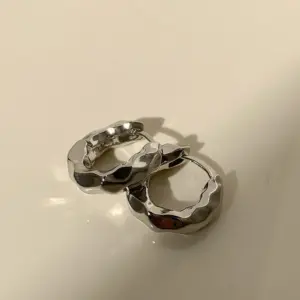 Vintage Copper Alloy Chunky Hoop Earrings for Women 14 S6290d3d2ee9345f4980f07dedef68b14r