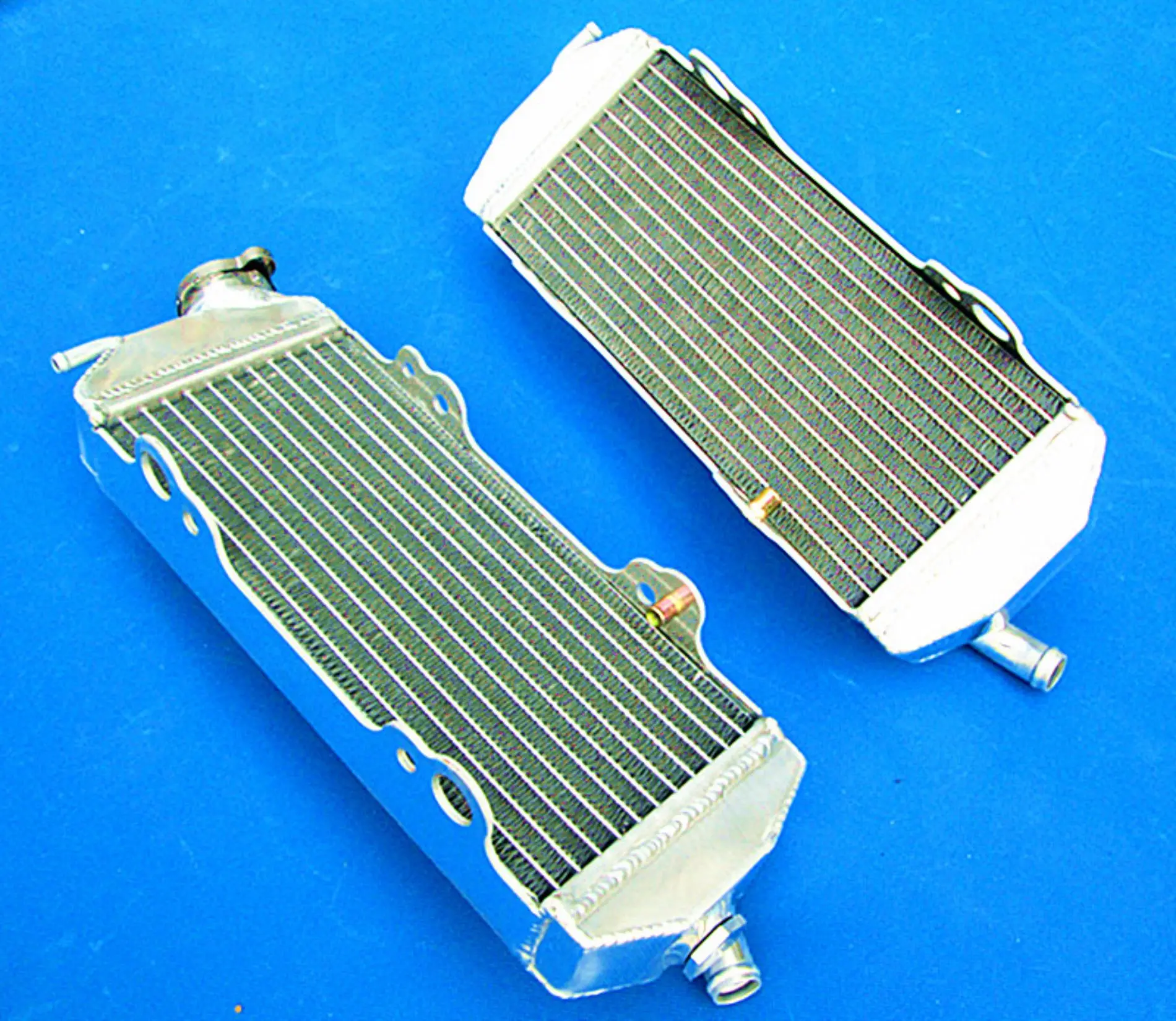 KTM 2001-2002 Aluminum Radiator Pair 6 KTM 2001-2002 Aluminum Radiator Pair - Image 6