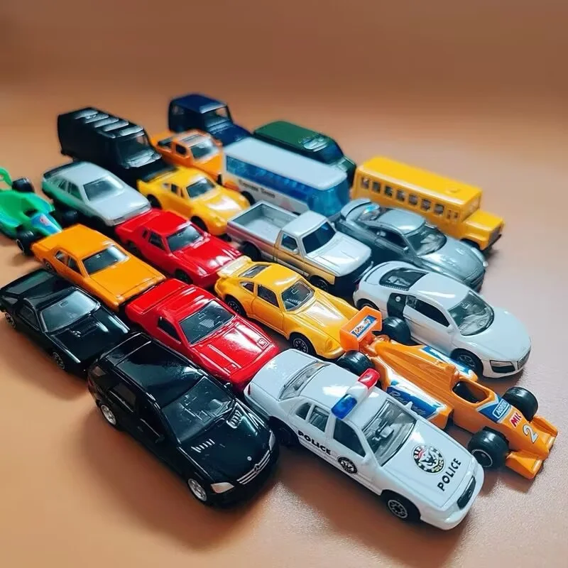 WELLY 1:64 Space Play Set for Collectors 2 WELLY 1:64 Space Play Set for Collectors - Image 2