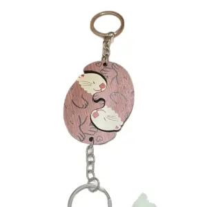 Wooden Couple Otter Keychains Set 9 S6d0f4758e6944df39560f4fb8c882fd04