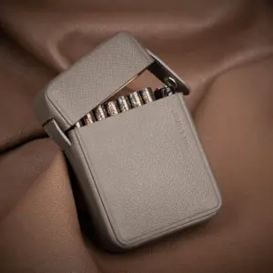 Elegant Handmade Leather Cigarette Case 10 S6d8c4c76f9f747c4b710a7d2fce5a4e1E