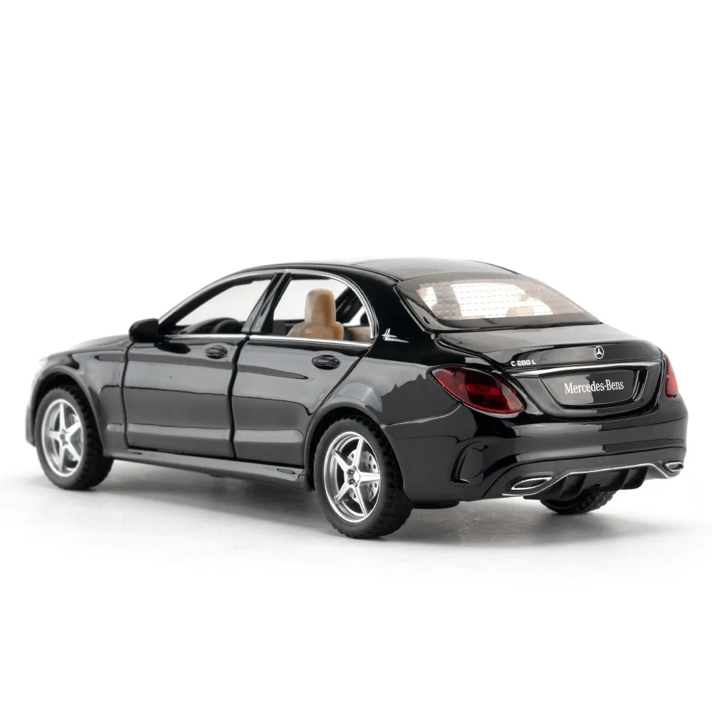 1:32 Mercedes-Benz E-Class Diecast Model 5 1:32 Mercedes-Benz E-Class Diecast Model - Image 5