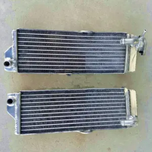 2010-2011 Husqvarna TE630 SM630 Radiator Pair 7 S6fb1778ebc46439f93c3f11a01e57f05C