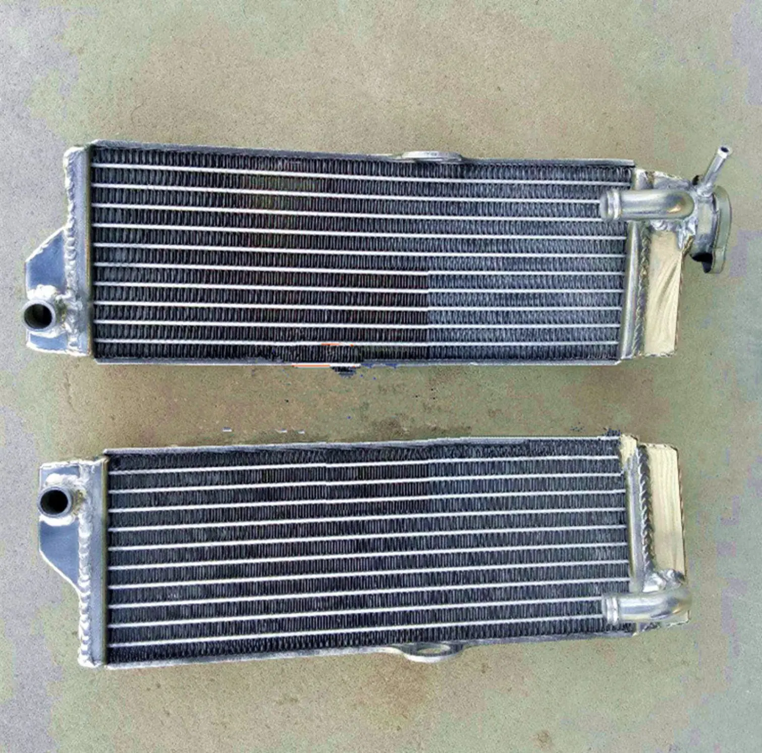 2010-2011 Husqvarna TE630 SM630 Radiator Pair 3 2010-2011 Husqvarna TE630 SM630 Radiator Pair - Image 3