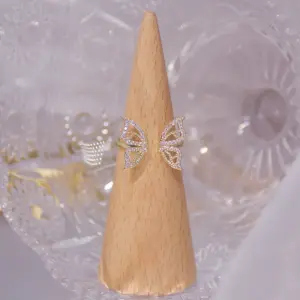 S745c0ccb8d5549daa3bcfda6be6dbf75U