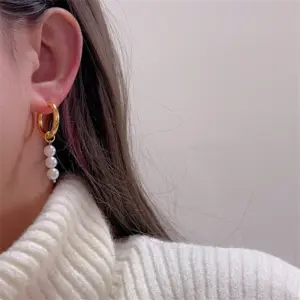 S747cb5454640430ea74f3ab54e960e353