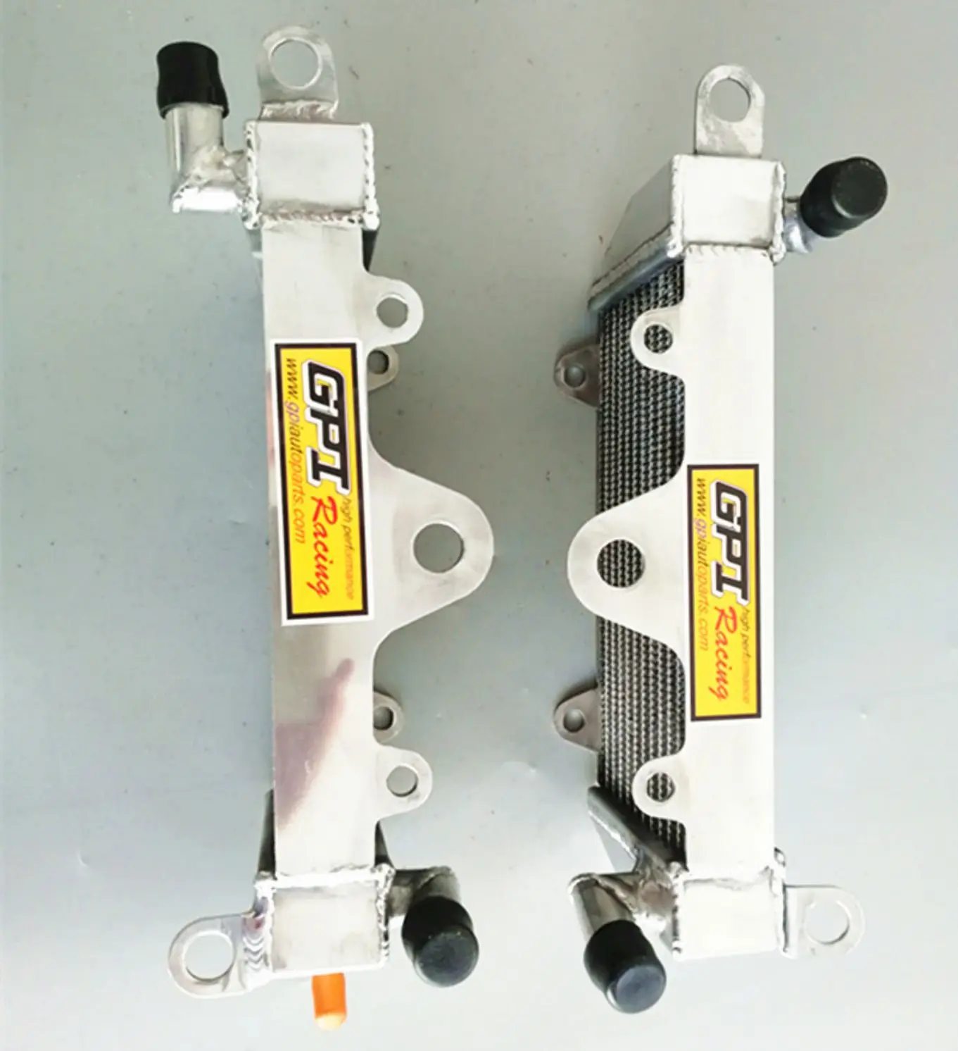 Durable Aluminum Radiator Set for Kawasaki KX250 4 Durable Aluminum Radiator Set for Kawasaki KX250 - Image 4