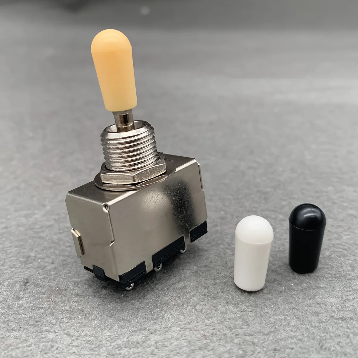 3-Way Guitar Toggle Switch Set Model M00645-4x2 4 3-Way Guitar Toggle Switch Set Model M00645-4x2 - Image 4