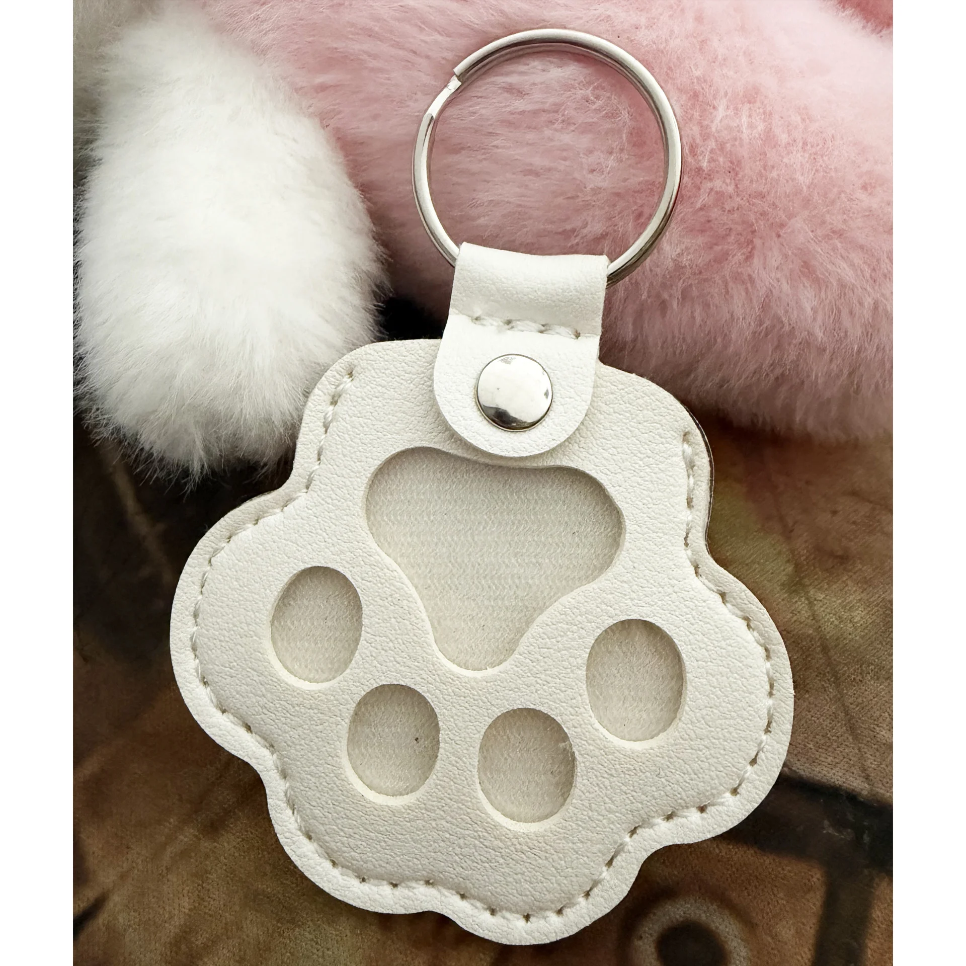 Leather Pet Memorial Keychain FS-KY1085 7 Leather Pet Memorial Keychain FS-KY1085 - Image 7