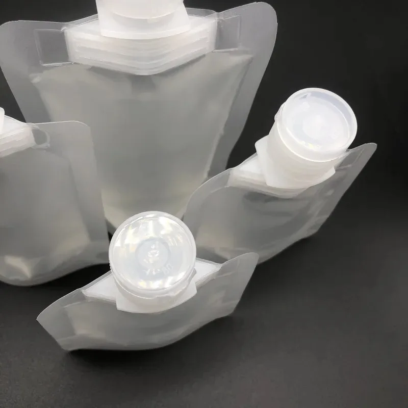 Refillable Travel Bottle Set 30ml-100ml 4 Refillable Travel Bottle Set 30ml-100ml - Image 4