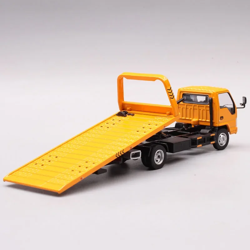ISUZU ELF Rescue Truck Model 1:64 Scale 2 ISUZU ELF Rescue Truck Model 1:64 Scale - Image 2