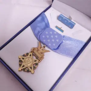 S82ae0436f219434da75bf74ba9232852U