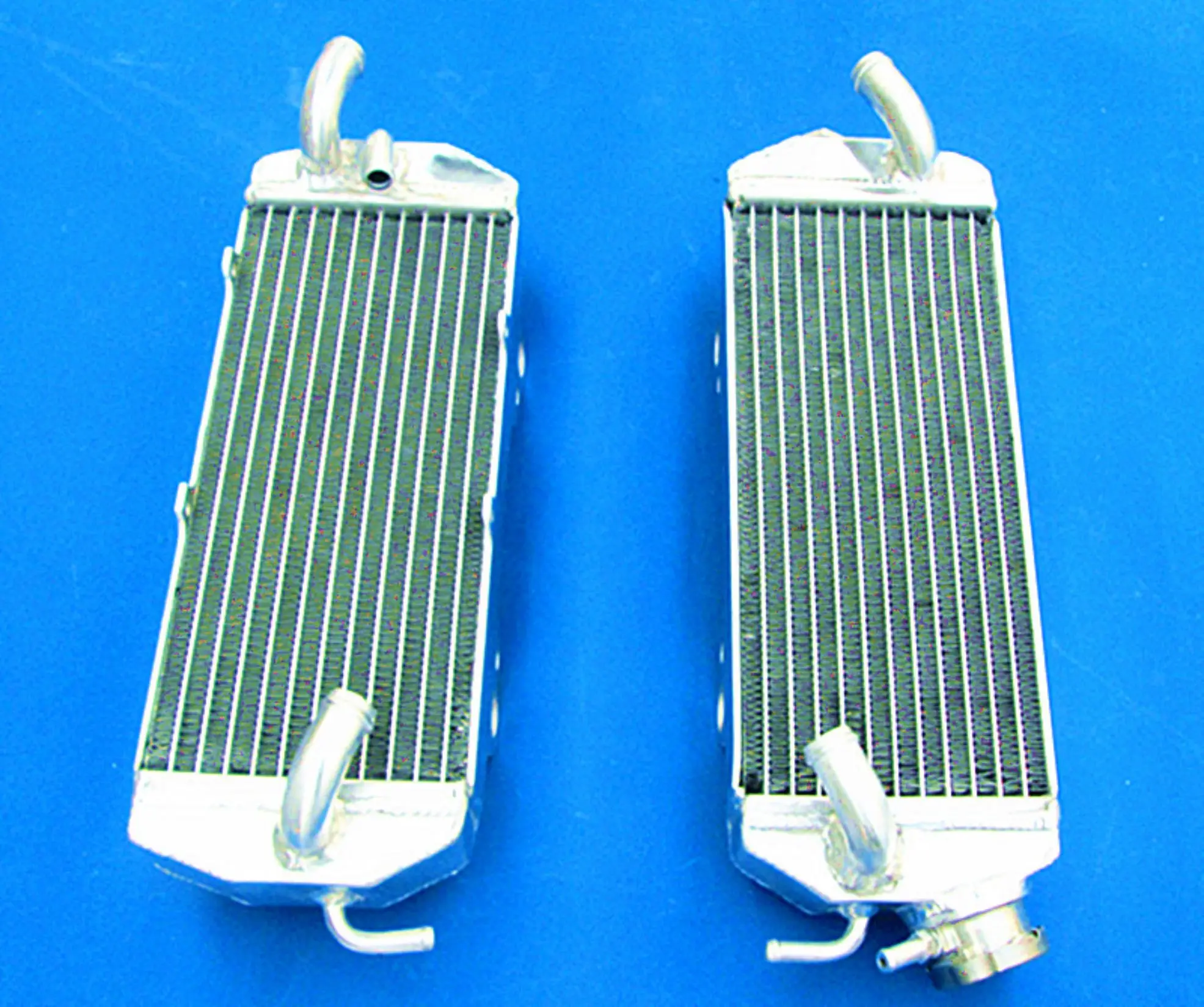 KTM 2001-2002 Aluminum Radiator Pair 5 KTM 2001-2002 Aluminum Radiator Pair - Image 5