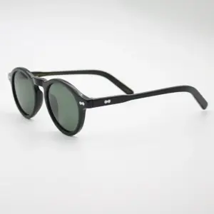 S851c78f9f8a547d7b205cf1e2b4ae180x