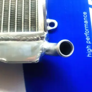 High-Performance Aluminum Radiator for Yamaha RZ350/RD350 11 S867e86afbd1a4c17a27b8a90f567d857B