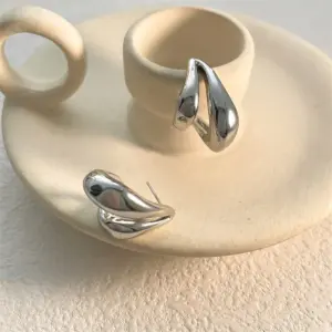 S891f85d6ee274fa4a7e0ddbb53e112b8R