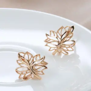 Leaf-Shaped Gold Hoop Earrings for Women 10 S8d1460da90d24c56846305d8dbcbee05J