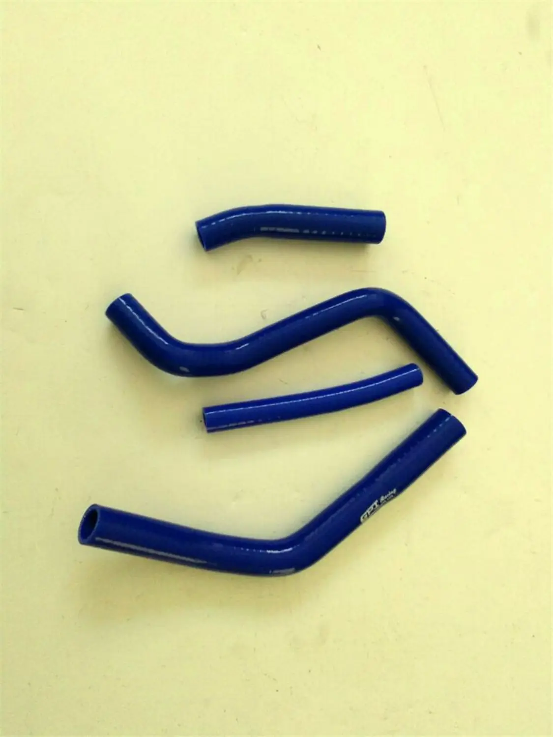 Vibrant Red Silicone Radiator Hoses for Yamaha YZ 3 Vibrant Red Silicone Radiator Hoses for Yamaha YZ - Image 3