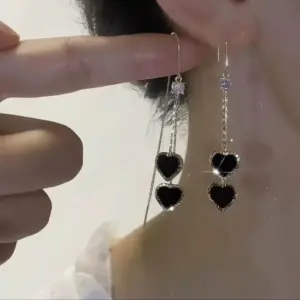 S90688393808145b58be9cf28af36526ar