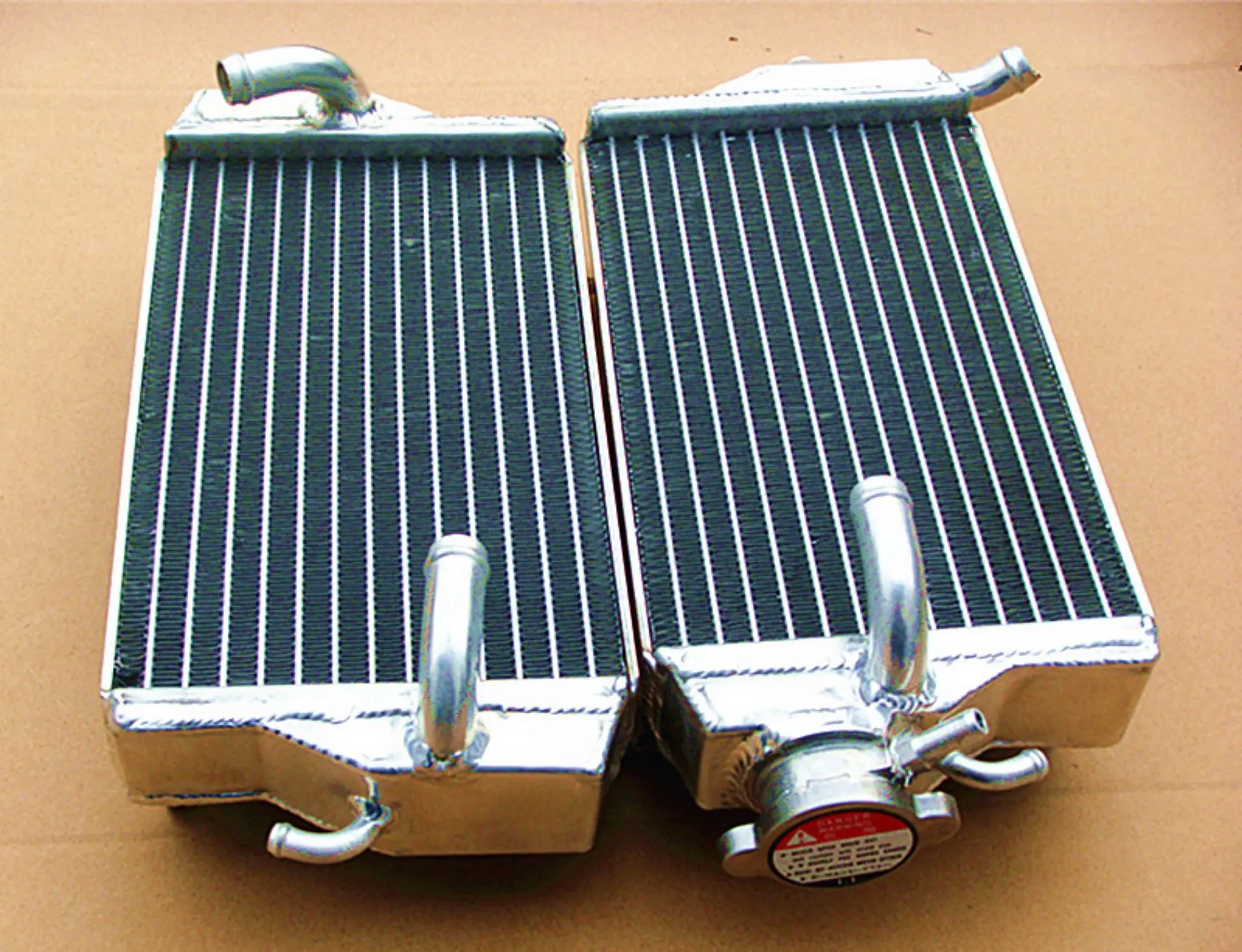 Honda CR125R 2000-2001 Aluminum Radiator Pair 2 Honda CR125R 2000-2001 Aluminum Radiator Pair - Image 2