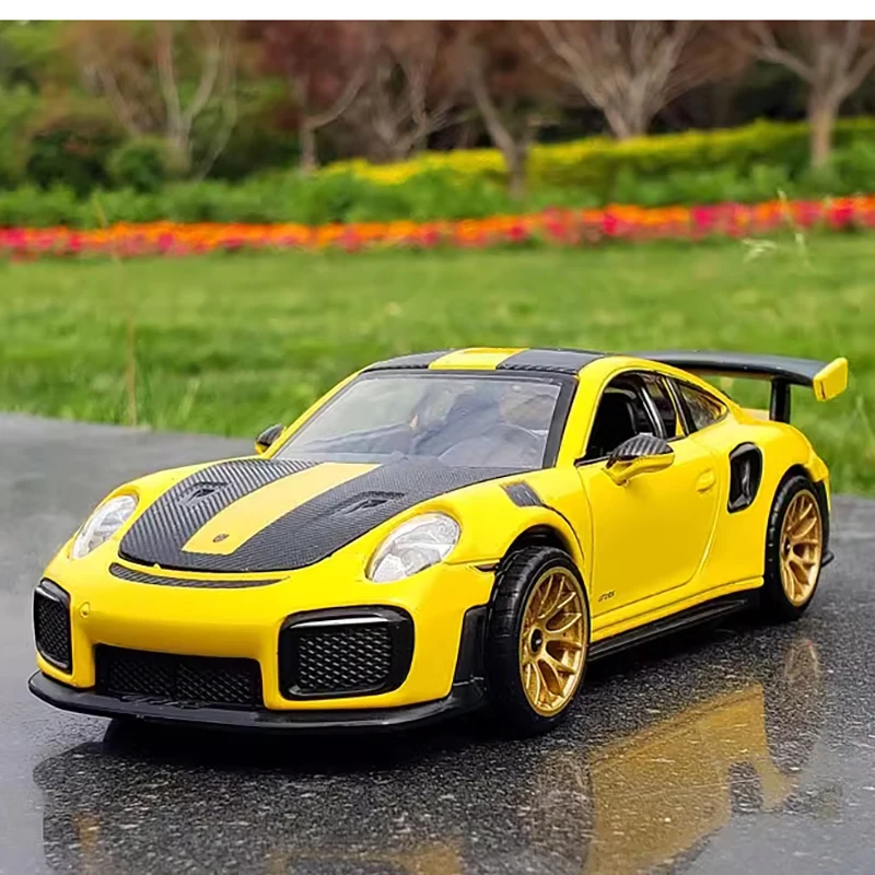 1:32 Porsche 911 GT2 RS Alloy Model 3 1:32 Porsche 911 GT2 RS Alloy Model - Image 3