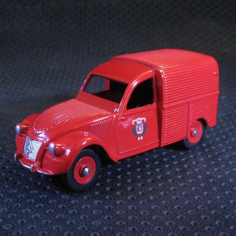 Citroen 2CV Alloy Diecast Model in Red, Blue, Beige 2 Citroen 2CV Alloy Diecast Model in Red, Blue, Beige - Image 2