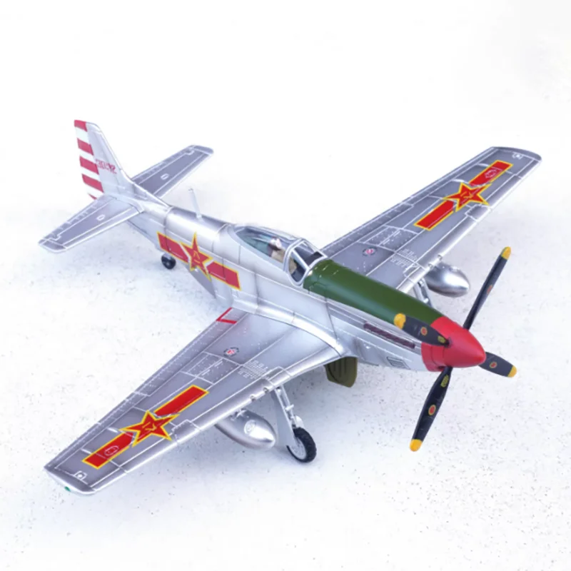 1/72 P-51D Mustang Model Kit 5 1/72 P-51D Mustang Model Kit - Image 5