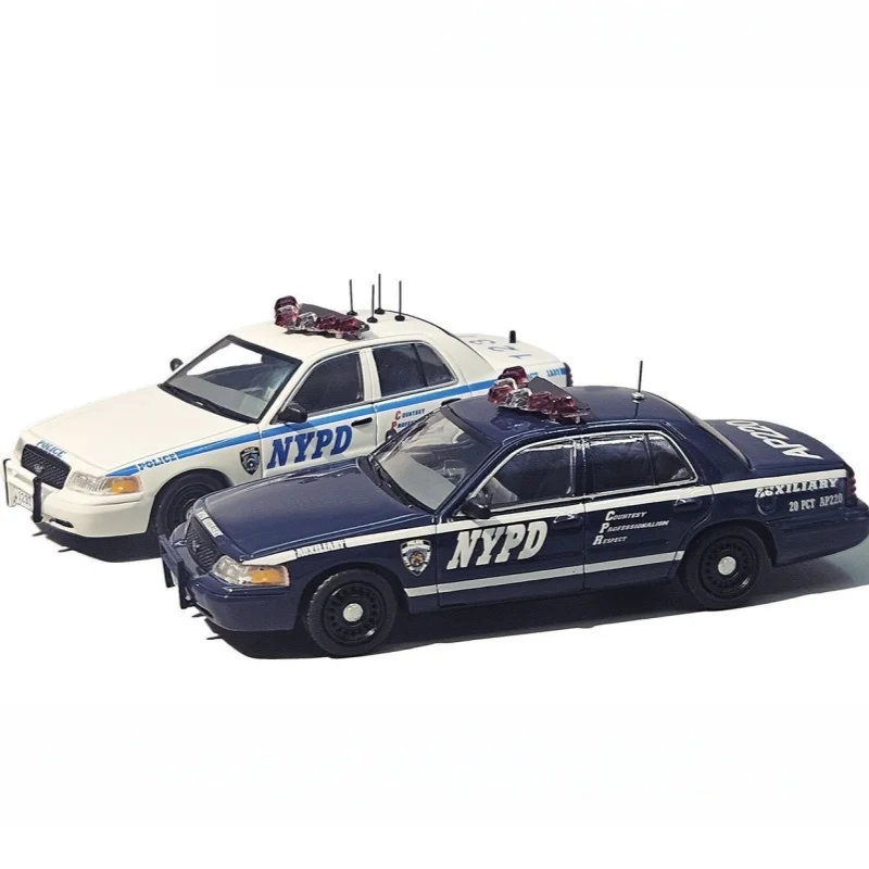Victoria Crown NY Police Car Model 1:64 Scale 1 Victoria Crown NY Police Car Model 1:64 Scale