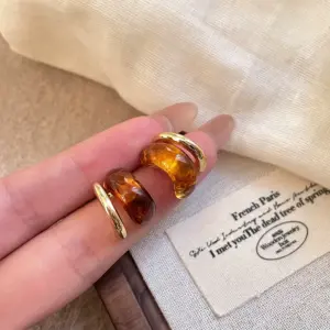 Sa0bbfac9e3ae49d686f15f5855afebbbD