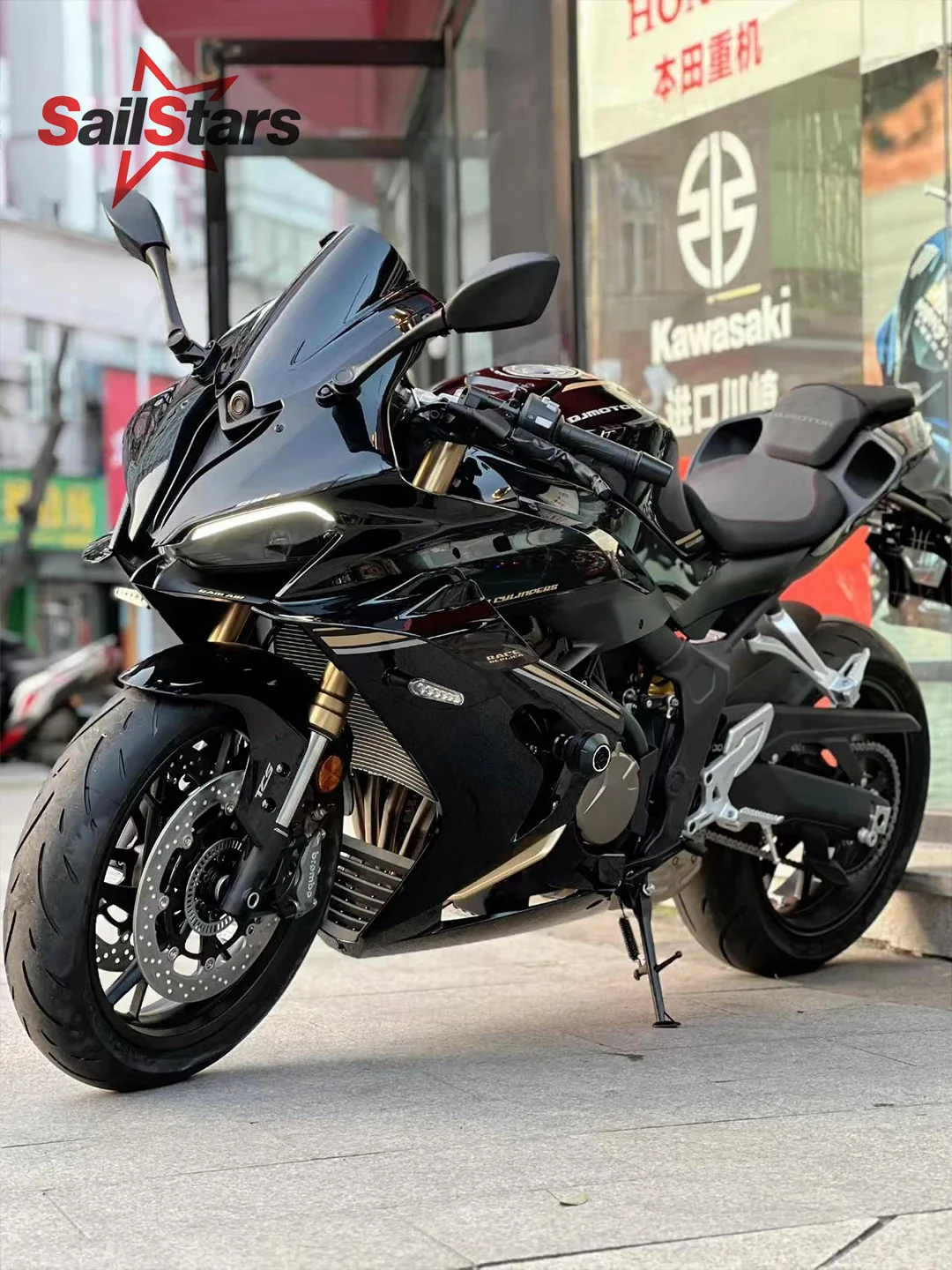 Ultra Glossy Black Vinyl Car Wrap Film 5 Ultra Glossy Black Vinyl Car Wrap Film - Image 5