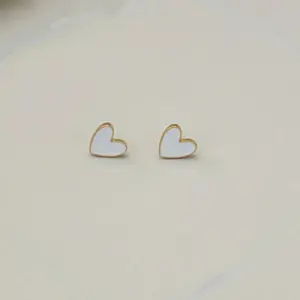 Heart-Shaped Pink Enamel Stud Earrings for Women 9 Sa1708ad34eaa40c4b28860d65f21f14a3
