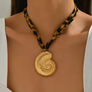 Sa327410251a94dc5979397aaae25e6afo