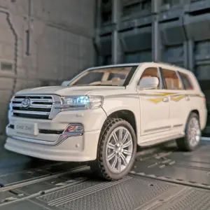 1:24 Scale Land Cruiser SUV Model