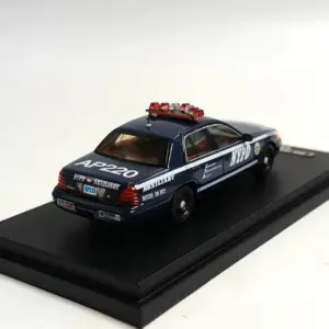 Limited Edition NYPD Police Car Model 1:64 Scale 8 Sa5b3e10be7af498b99ac2310abae40a2J