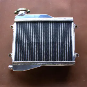 High-Performance Aluminum Radiator for Yamaha RZ350/RD350 7 Sa6efd482269f4328a5a3d7beaa3c95a3O