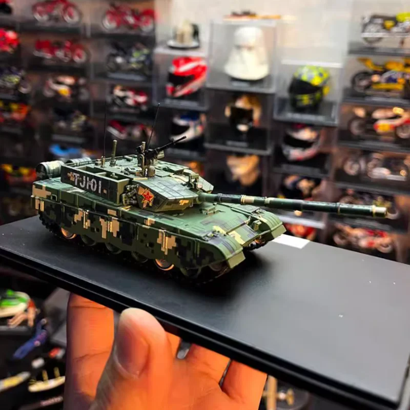 ZTZ-99A Military Tank Model 1/72 Scale 3 ZTZ-99A Military Tank Model 1/72 Scale - Image 3
