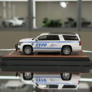 Victoria Crown NY Police Car Model 1:64 Scale 13 Saa368649d4a84084bf234a0b7d7393b1M 4