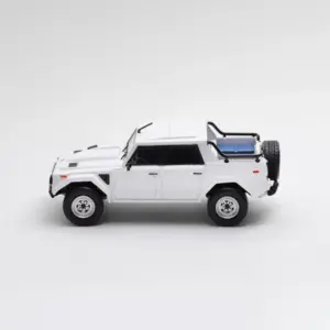 Lamborghini LM002 1:64 Diecast Model 5 Sb243a7af072747eb930117533c68efe46